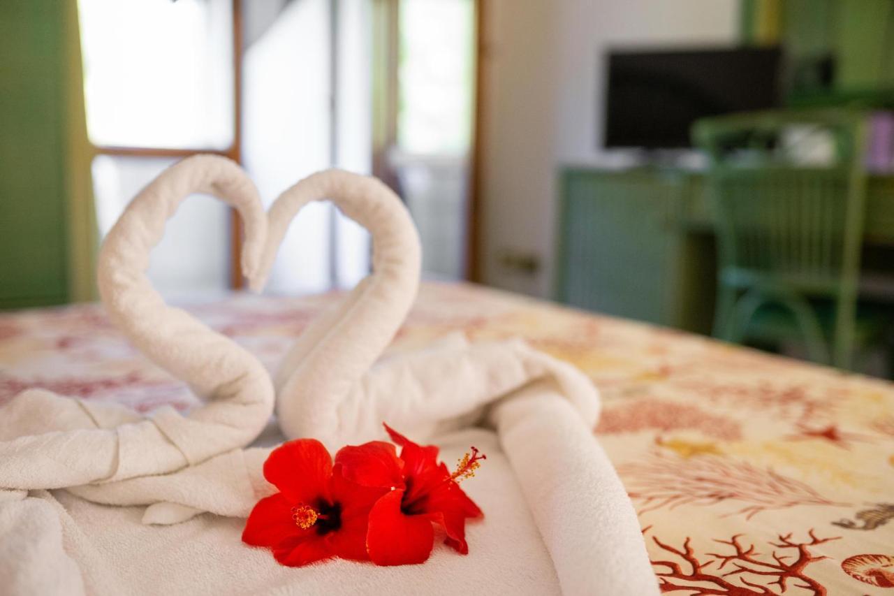 Il Complesso Saraceno Hotel Torre delle Stelle Ngoại thất bức ảnh