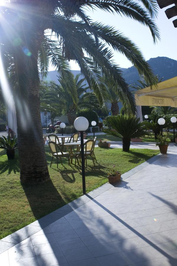 Il Complesso Saraceno Hotel Torre delle Stelle Ngoại thất bức ảnh