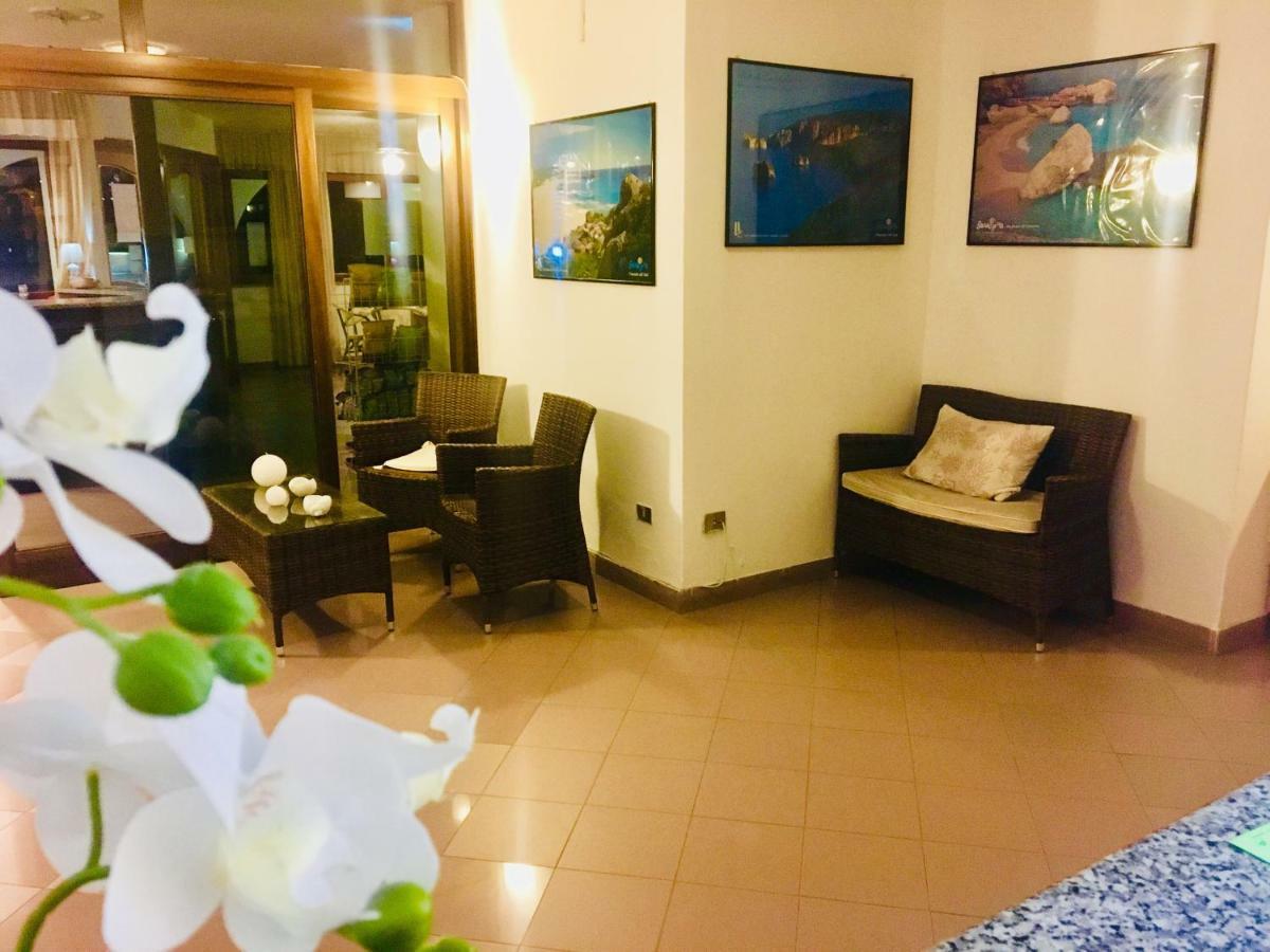 Il Complesso Saraceno Hotel Torre delle Stelle Ngoại thất bức ảnh